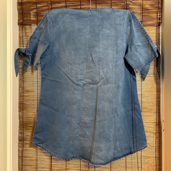 NWT!  Denim Blue Women's Cold Solder Top - Picture 3 of 7